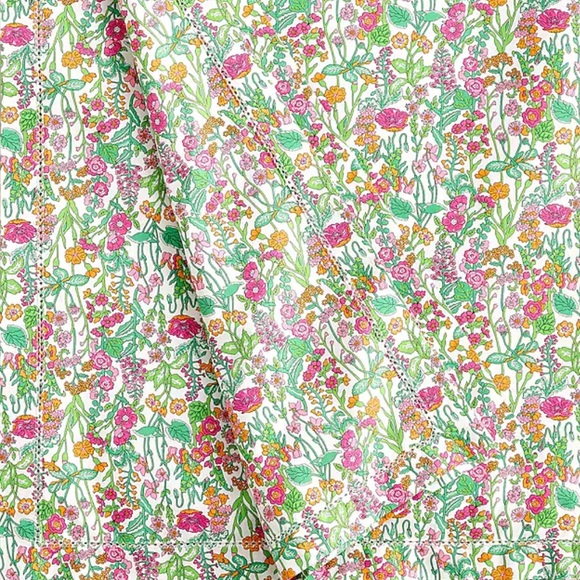 NWT J. Crew Liberty Print Tablecloth - Picture 2 of 6